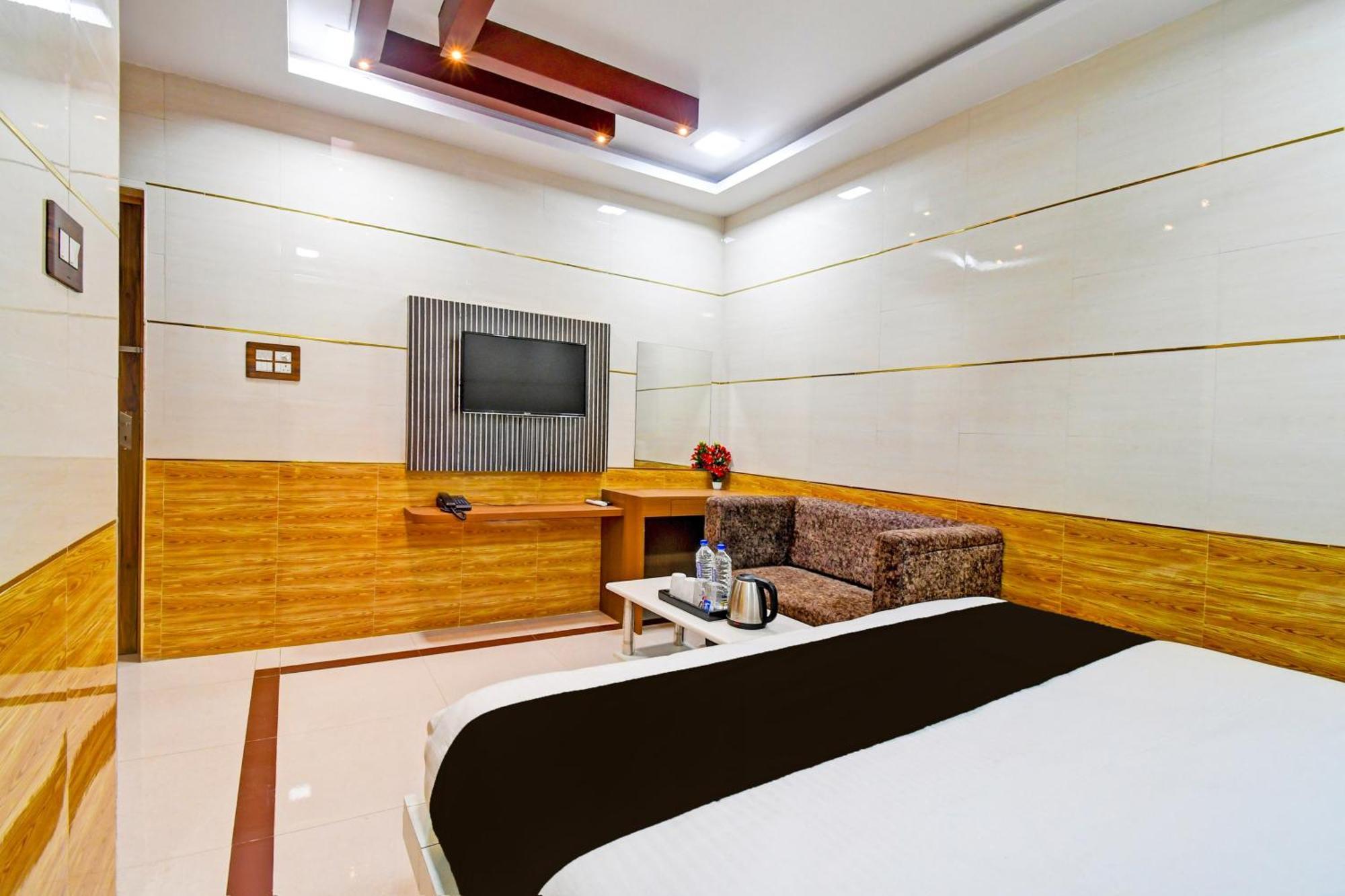 Hotel O Maa Bhubaneswari Hotel Extérieur photo