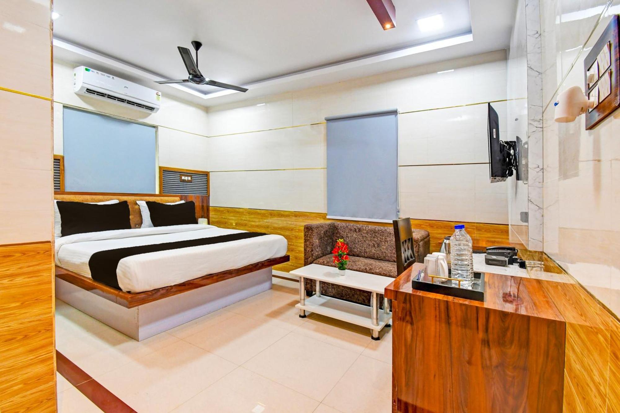 Hotel O Maa Bhubaneswari Hotel Extérieur photo