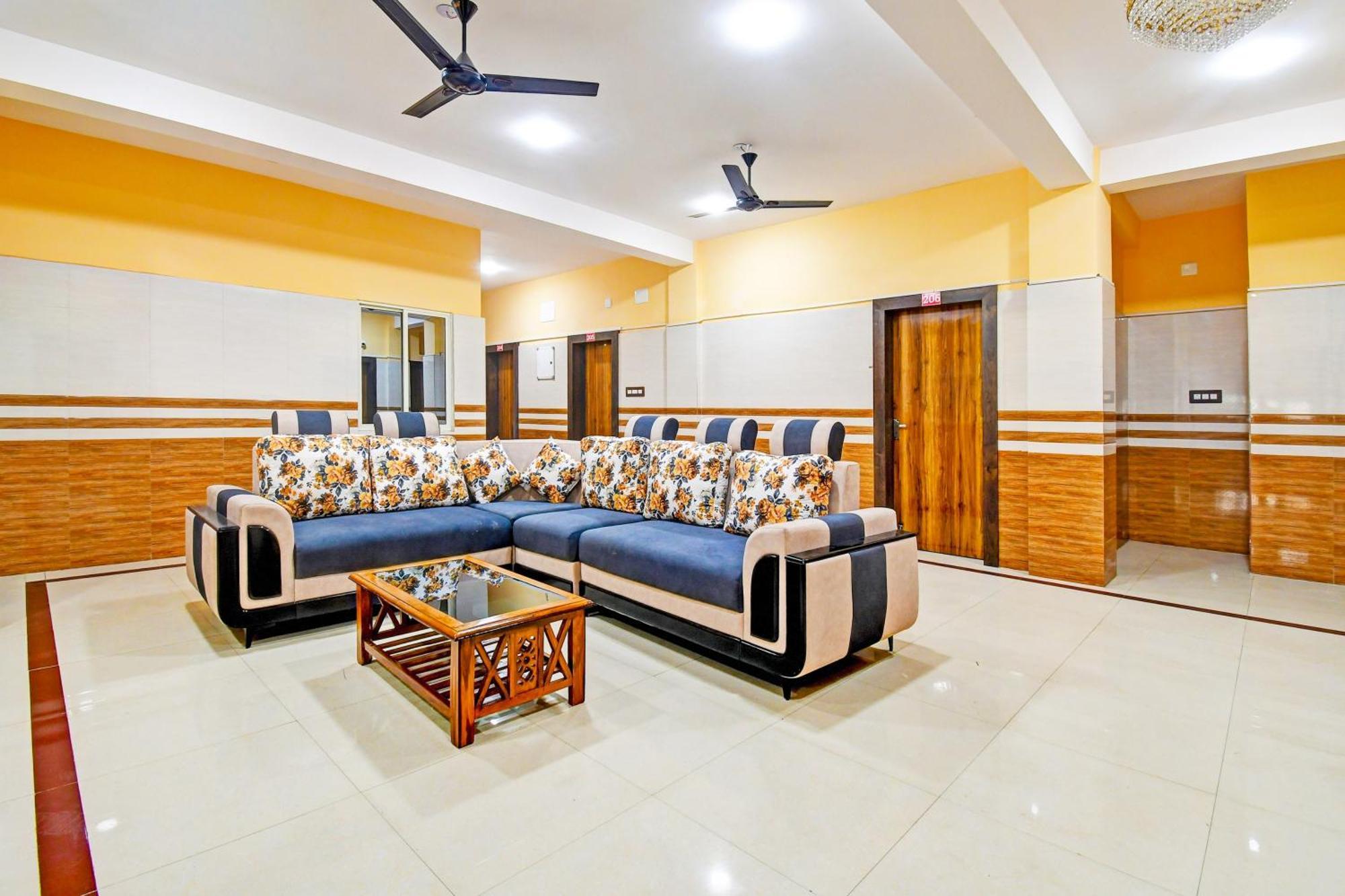 Hotel O Maa Bhubaneswari Hotel Extérieur photo